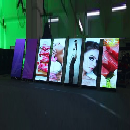 Indoor Video Wall Standee